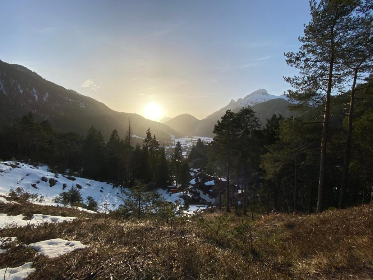 Gaestehaus Arnspitzblick Scharnitz Buitenkant foto