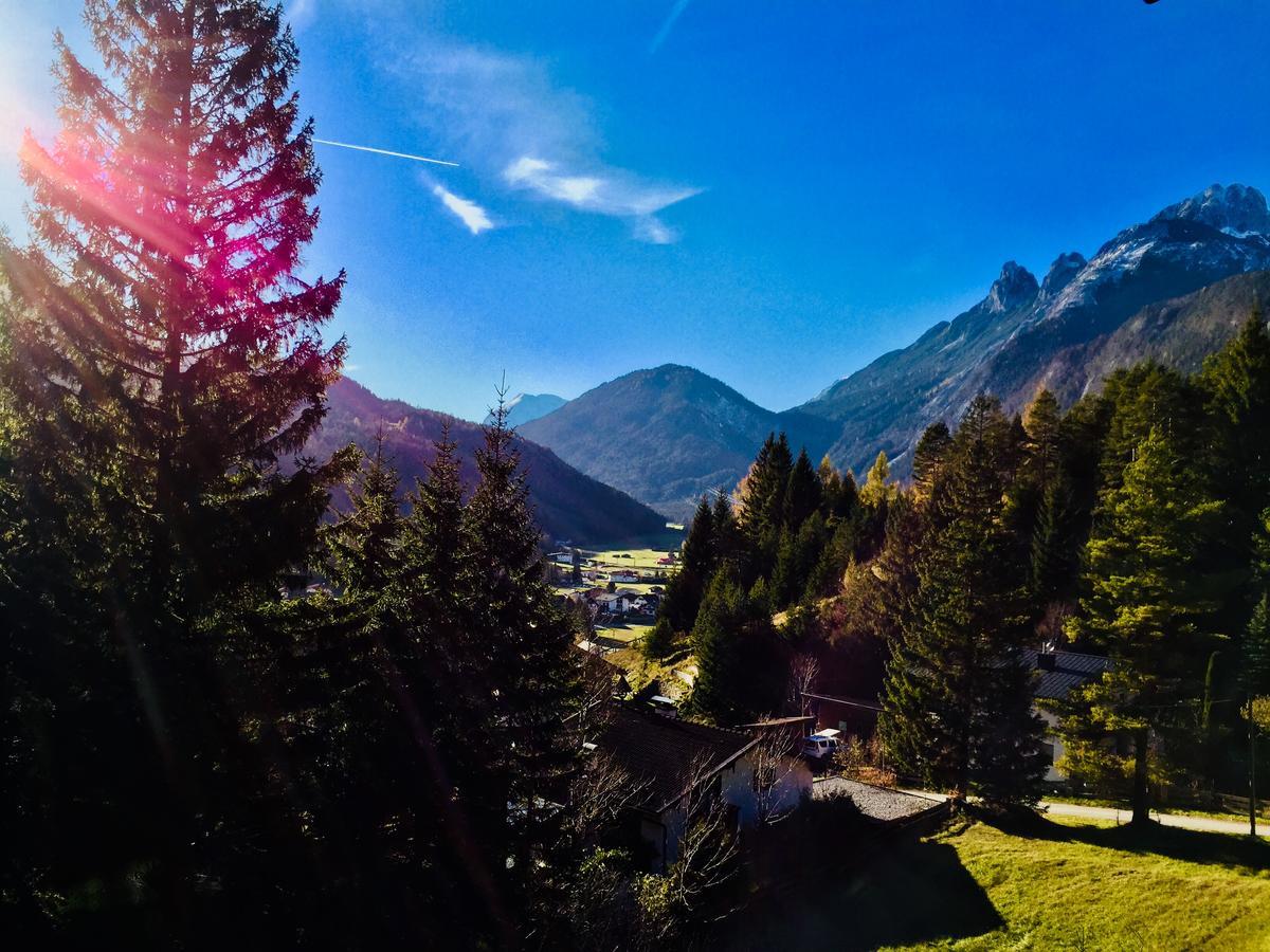 Gaestehaus Arnspitzblick Scharnitz Buitenkant foto